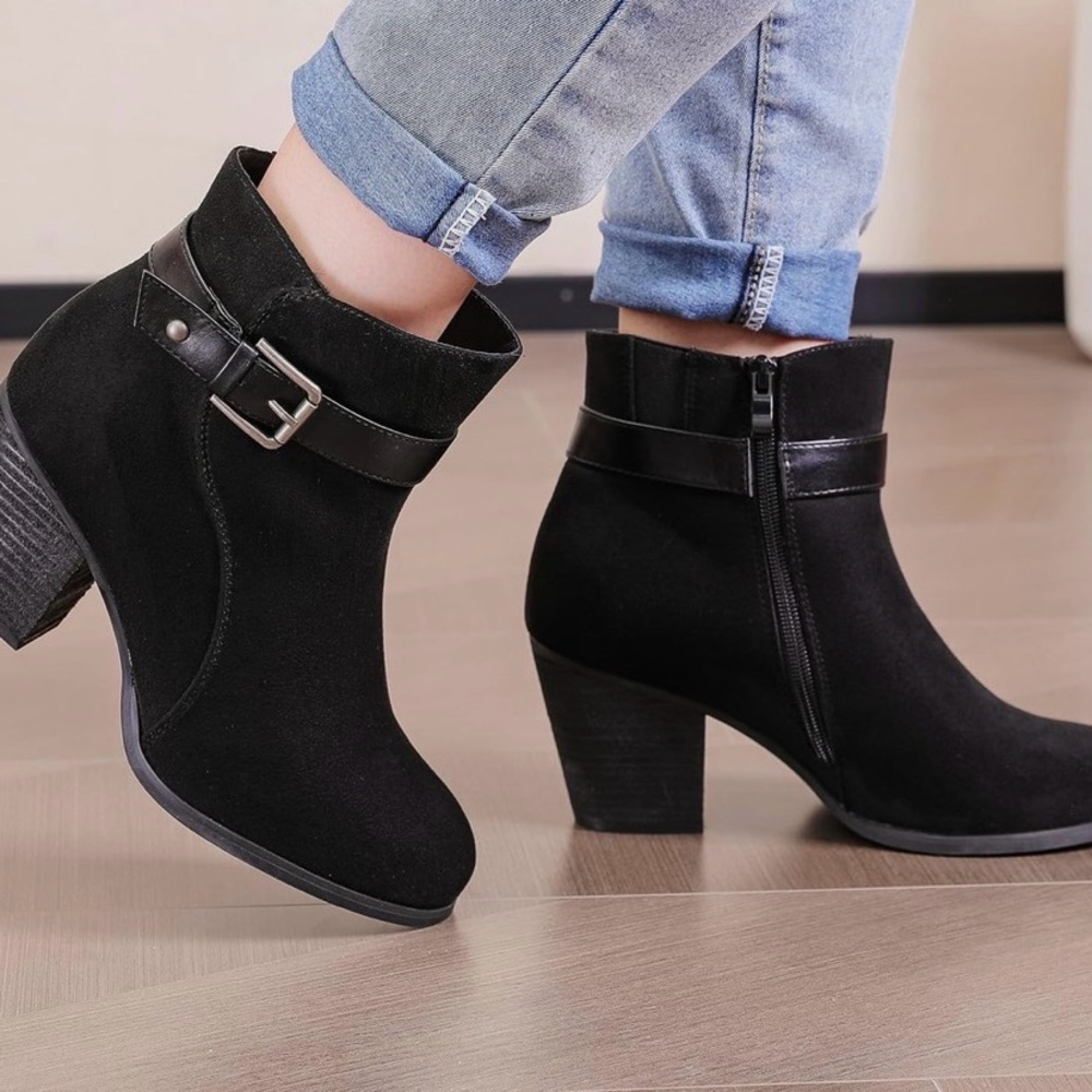 ! Luoika Women's Wide Width Ankle Boots,